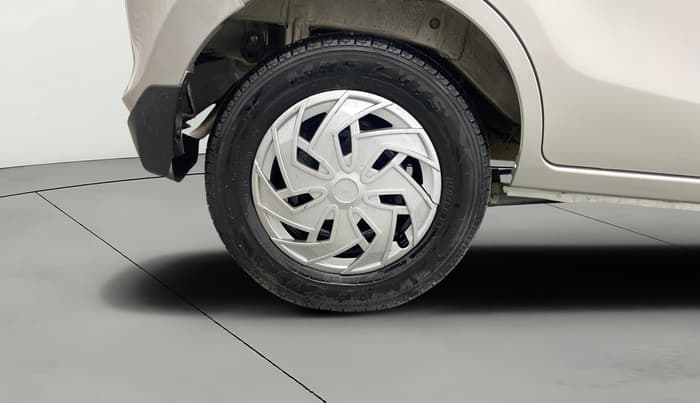 2018 Maruti Alto 800 LXI, Petrol, Manual, 75,850 km, Right Rear Wheel