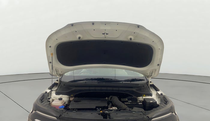 2022 KIA CARENS LUXURY 1.5 DIESEL 7 STR, Diesel, Manual, 22,170 km, Open Bonet