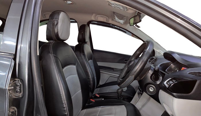 2021 Tata Tiago XT PETROL, Petrol, Manual, 41,988 km, Right Side Front Door Cabin