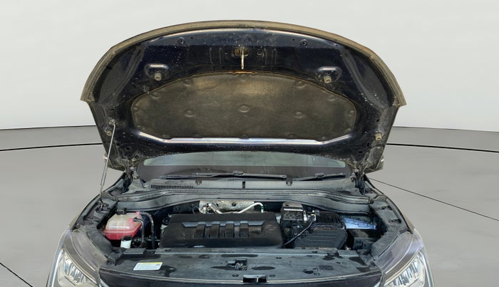 2022 Mahindra XUV700 AX 7 LUXURY D MT 7 STR, Diesel, Manual, 39,656 km, Open Bonet