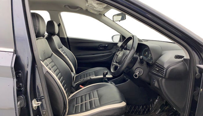 2021 Hyundai NEW I20 SPORTZ 1.2 MT, Petrol, Manual, 98,586 km, Right Side Front Door Cabin