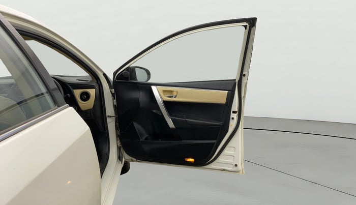 2018 Toyota Corolla Altis VL CVT PETROL, Petrol, Automatic, 97,142 km, RHS Front Door