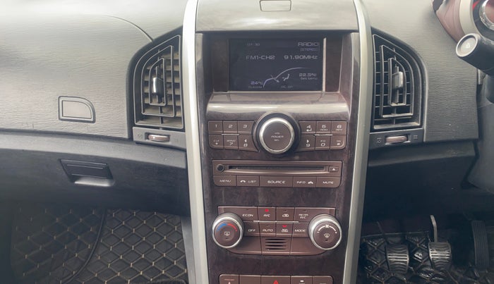 2015 Mahindra XUV500 W6, Diesel, Manual, 1,33,678 km, Air Conditioner