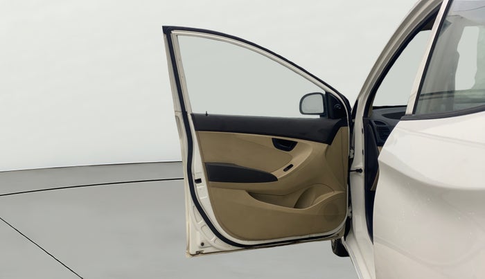 2012 Hyundai Eon MAGNA +, Petrol, Manual, 73,444 km, LHS Front Door