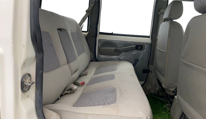 2020 Mahindra Bolero POWER PLUS SLE, Diesel, Manual, 92,722 km, Right Side Rear Door Cabin