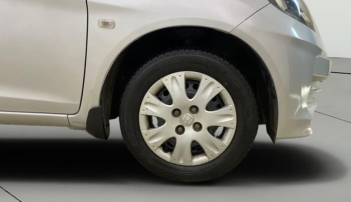 2013 Honda Amaze 1.2L I-VTEC S, Petrol, Manual, 89,395 km, Right Front Wheel