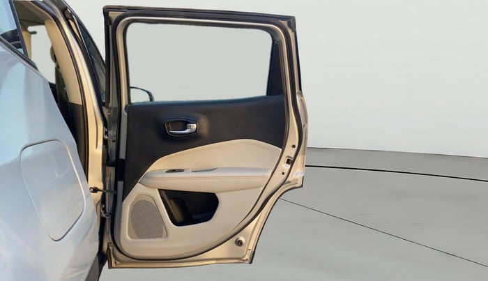 2018 Jeep Compass LIMITED 2.0 DIESEL, Diesel, Manual, 77,274 km, RHS Rear Door