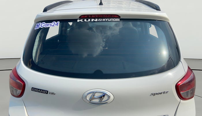 2016 Hyundai Grand i10 SPORTZ 1.2 KAPPA VTVT, Petrol, Manual, 51,857 km, Rear Windshield