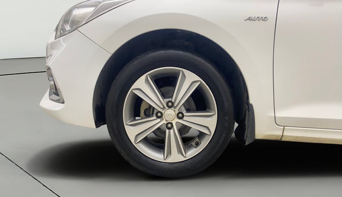 2018 Hyundai Verna 1.6 VTVT SX (O) AT, Petrol, Automatic, 77,959 km, Left Front Wheel