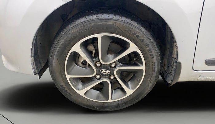 2018 Hyundai Grand i10 SPORTZ AT 1.2 KAPPA VTVT, Petrol, Automatic, 28,023 km, Left Front Wheel