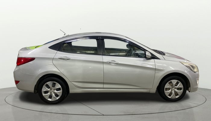 2016 Hyundai Verna 1.4 VTVT, Petrol, Manual, 1,23,771 km, Right Side View