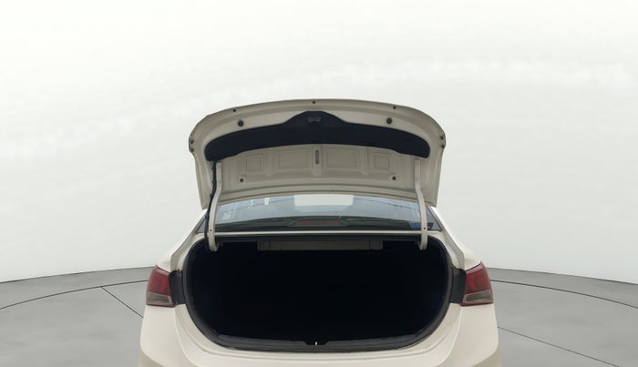 2018 Hyundai Verna 1.6 VTVT SX (O) AT, Petrol, Automatic, 68,366 km, Boot Open Zoomed View