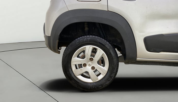 2017 Renault Kwid RXL, Petrol, Manual, 63,538 km, Right Rear Wheel