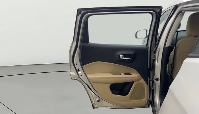 2017 Jeep Compass LONGITUDE 2.0 DIESEL, Diesel, Manual, 1,27,577 km, LHS Rear Door