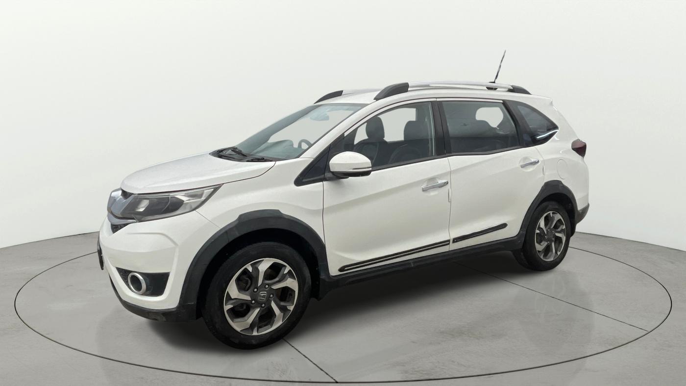 2016 Honda BR-V 1.5L I-VTEC V, Petrol, Manual, 1,15,047 km, Left Front Diagonal