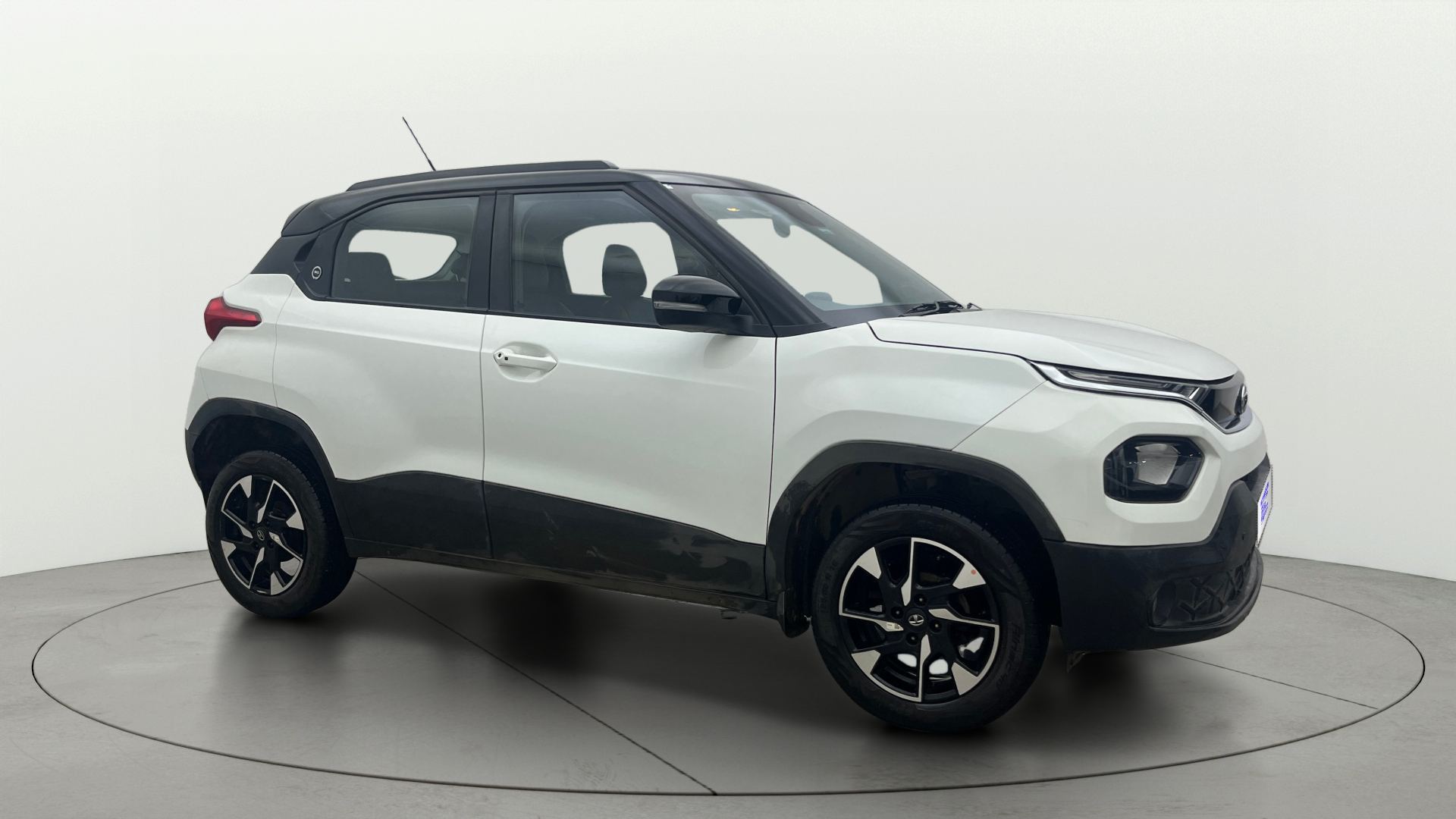 2023 Tata Punch 2021-2026 CREATIVE IRA AMT 1.2 RTN DUAL TONE 2023 Tata Punch 2021-2026 CREATIVE IRA AMT 1.2 RTN DUAL TONE