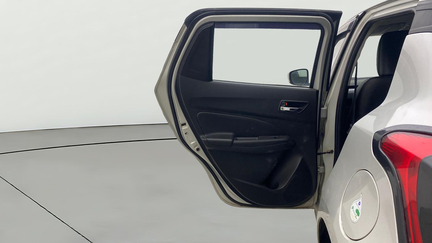 2021 Maruti Swift VXI, Petrol, Manual, 22,027 km, LHS Rear Door