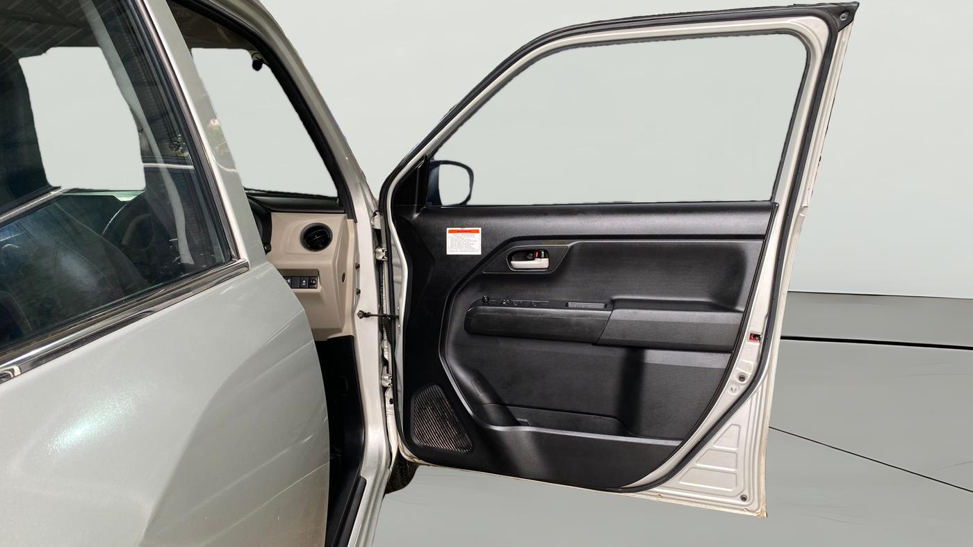 2023 Maruti New Wagon-R VXI CNG 1.0, CNG, Manual, 72,697 km, RHS Front Door