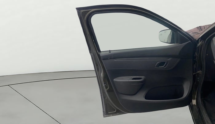 2017 Renault Kwid RXT 0.8, Petrol, Manual, 99,918 km, LHS Front Door