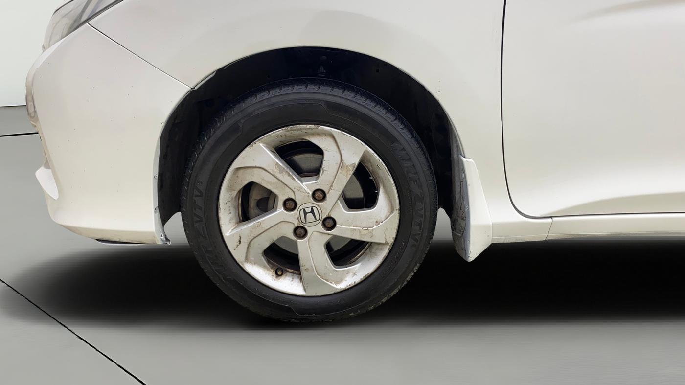 2015 Honda City 1.5L I-VTEC VX CVT, Petrol, Automatic, 1,04,375 km, Left Front Wheel