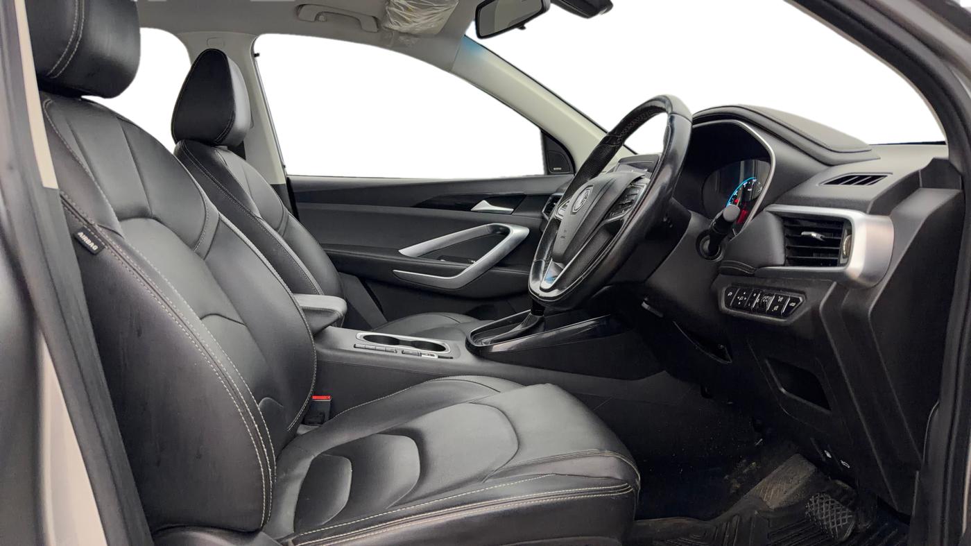 2020 MG HECTOR SHARP 1.5 DCT PETROL, Petrol, Automatic, 34,617 km, Right Side Front Door Cabin