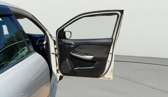 2016 Maruti Baleno ALPHA PETROL 1.2, Petrol, Manual, 1,15,161 km, RHS Front Door