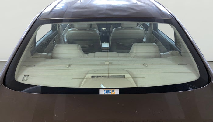 2017 Maruti Ciaz ALPHA DIESEL 1.3, Diesel, Manual, 1,39,590 km, Rear Windshield