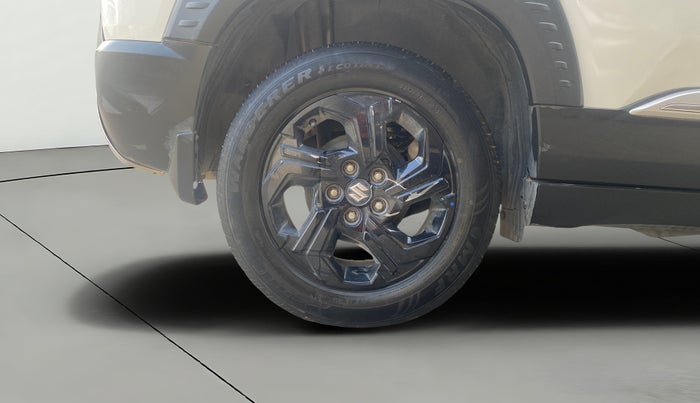 2023 Maruti BREZZA ZXI AT SMART HYBRID, Petrol, Automatic, 60,097 km, Right Rear Wheel