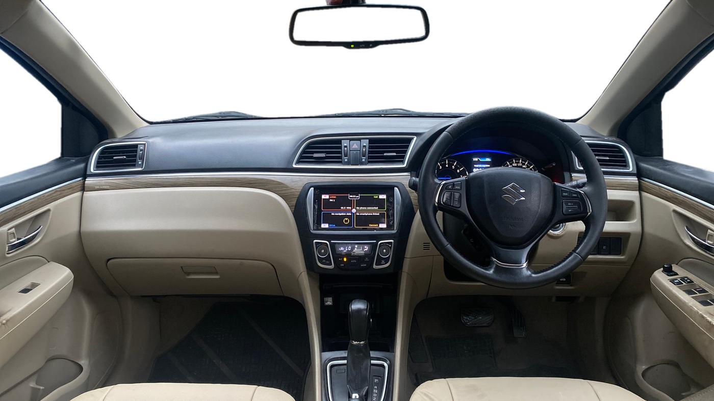 2019 Maruti Ciaz ALPHA  AT 1.5 SHVS PETROL, Petrol, Automatic, 52,089 km, Dashboard