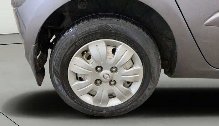 2014 Hyundai i10 MAGNA 1.1, Petrol, Manual, 33,275 km, Right Rear Wheel