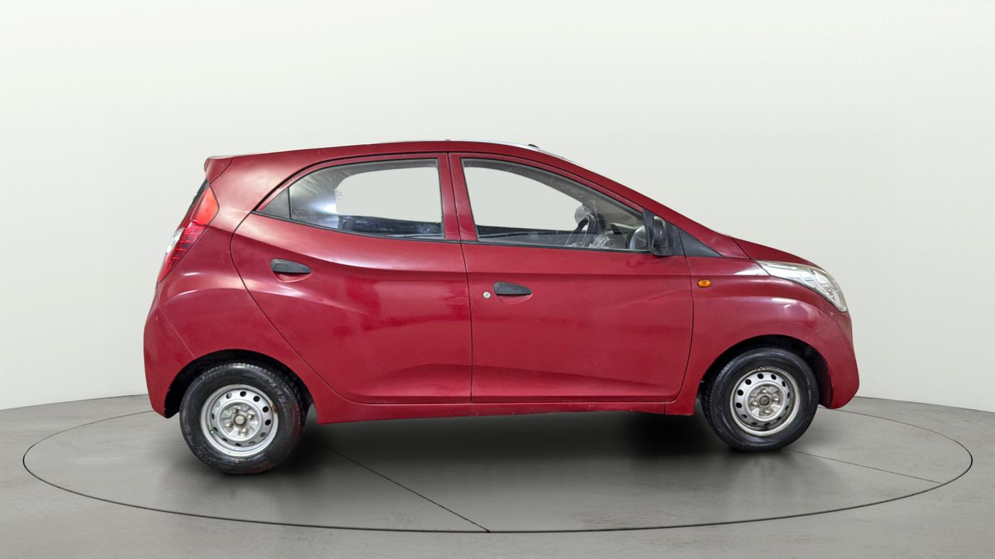 2015 Hyundai Eon D-LITE, Petrol, Manual, 74,713 km, Right Side View