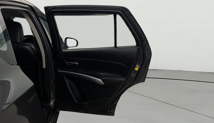 2018 Maruti S Cross ALPHA 1.3, Diesel, Manual, 1,22,381 km, RHS Rear Door
