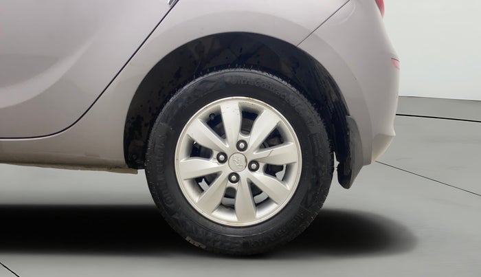 2012 Hyundai i20 SPORTZ 1.4 CRDI, Diesel, Manual, 83,457 km, Left Rear Wheel