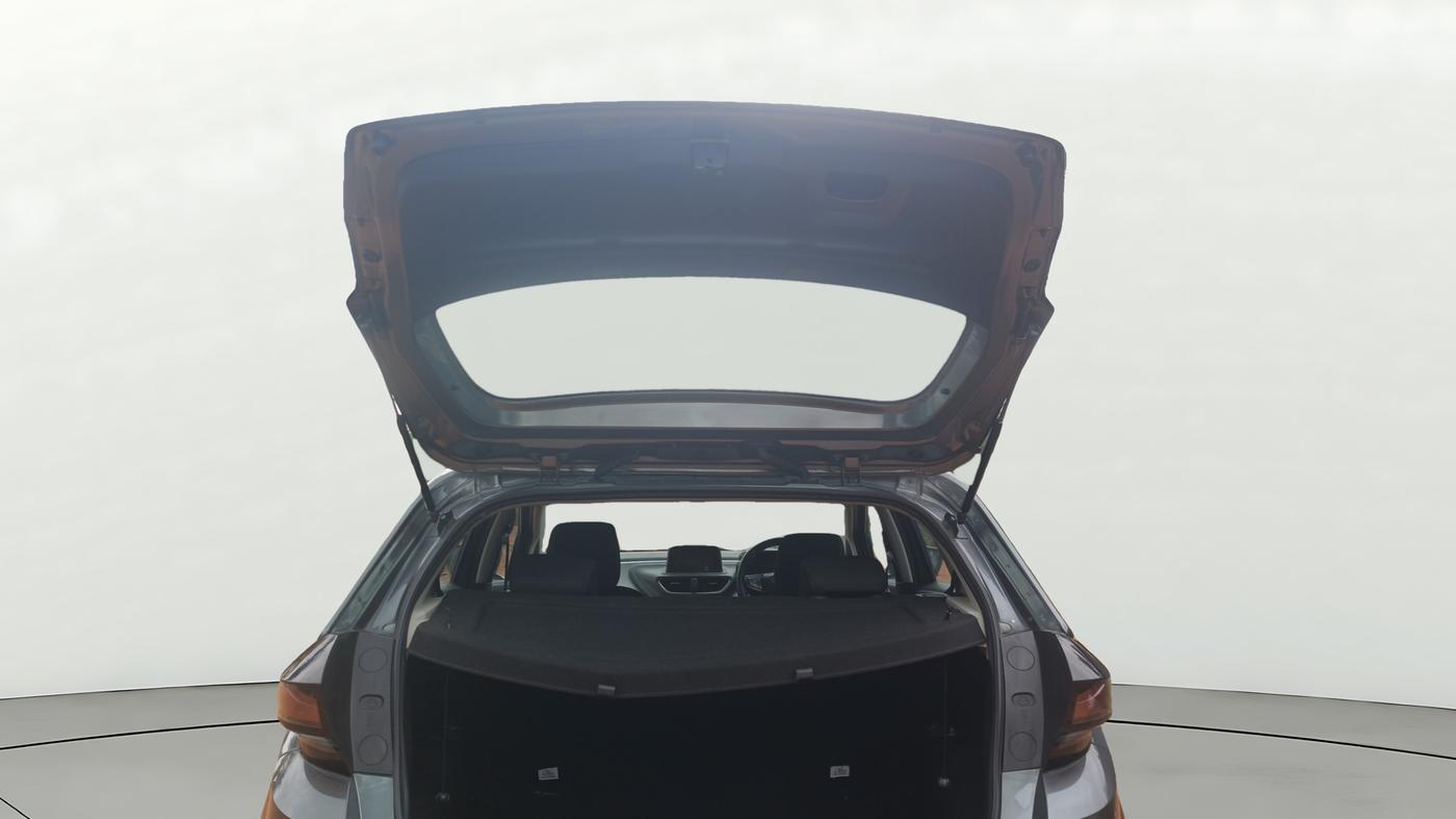2023 Tata ALTROZ XZ Plus Sunroof i-Turbo , Petrol, Manual, 45,516 km, Boot Door Open