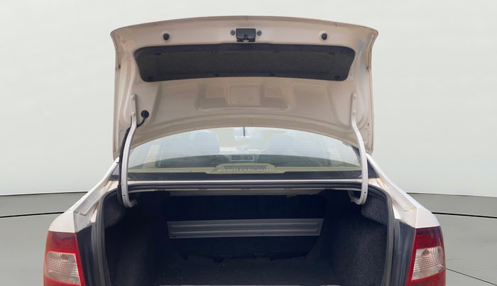 2020 Skoda Rapid AMBITION 1.5 TDI, Diesel, Manual, 69,995 km, Boot Door Open