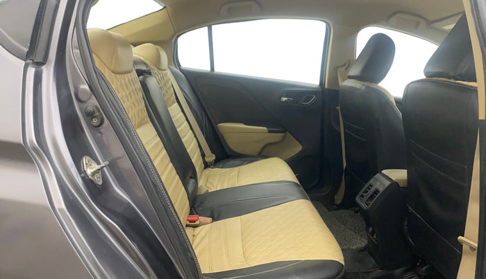 2018 Honda City 1.5L I-VTEC V MT, Petrol, Manual, 94,464 km, Right Side Rear Door Cabin