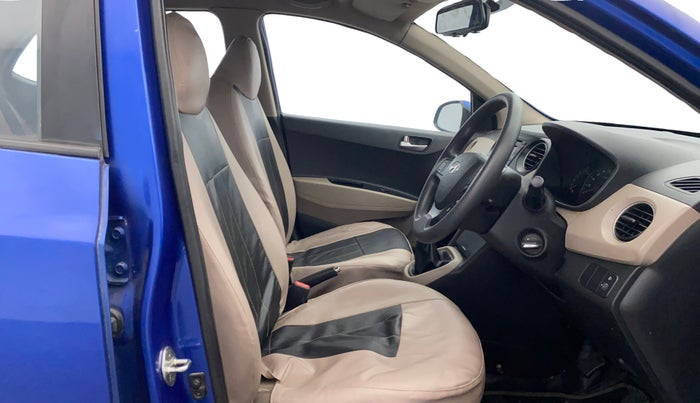 2015 Hyundai Xcent S 1.2, Petrol, Manual, 52,436 km, Right Side Front Door Cabin