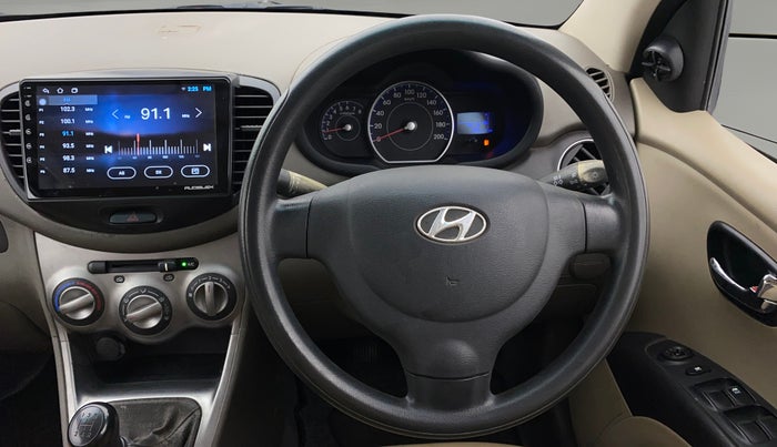 2013 Hyundai i10 MAGNA 1.2, Petrol, Manual, 45,949 km, Steering Wheel Close Up