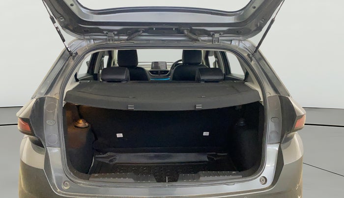 2022 Tata ALTROZ XZA PLUS, Petrol, Automatic, 14,740 km, Boot Open Zoomed View