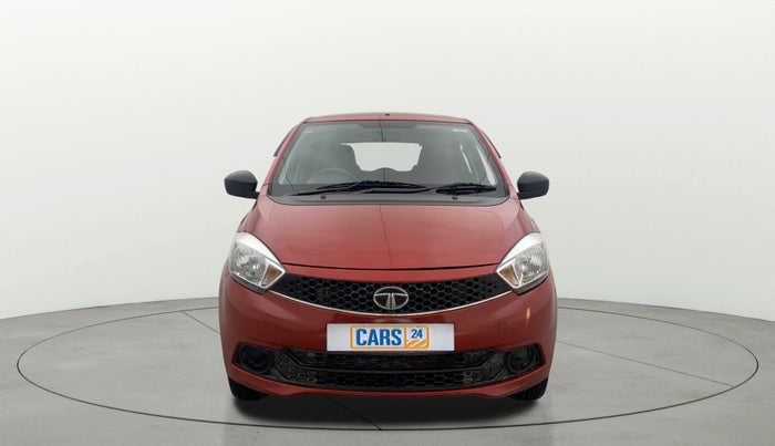 2017 Tata Tiago XM PETROL, Petrol, Manual, 1,04,640 km, Front
