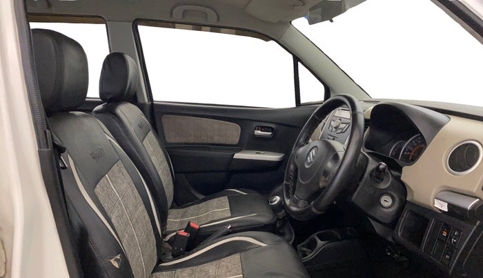 2014 Maruti Wagon R 1.0 VXI, Petrol, Manual, 58,574 km, Right Side Front Door Cabin
