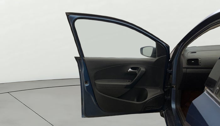 2017 Volkswagen Vento COMFORTLINE 1.6, Petrol, Manual, 75,158 km, LHS Front Door