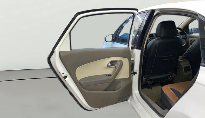 2016 Skoda Rapid 1.6 MPI ACTIVE, Petrol, Manual, 83,139 km, LHS Rear Door