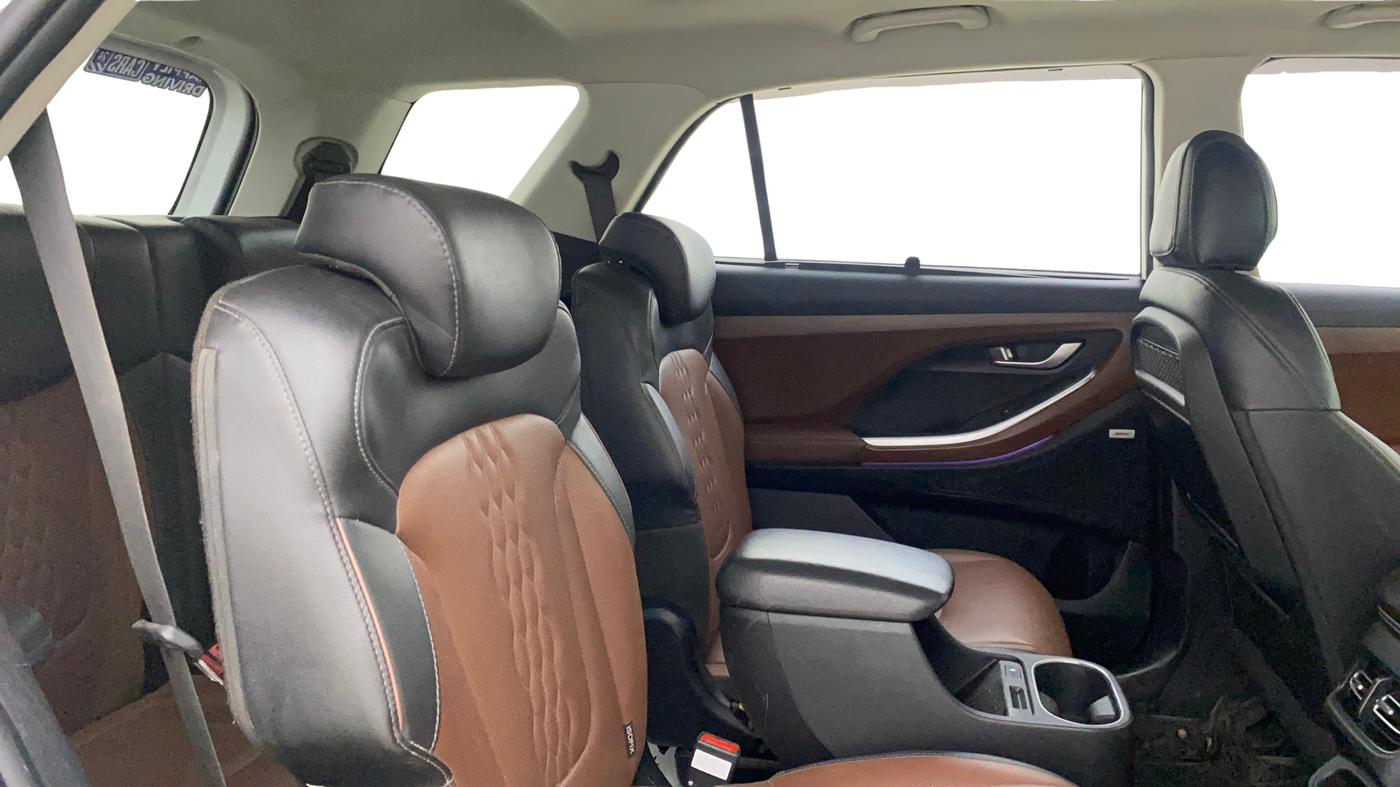 2021 Hyundai ALCAZAR 1.5 SIGNATURE MT 6STR, Diesel, Manual, 46,736 km, Right Side Rear Door Cabin