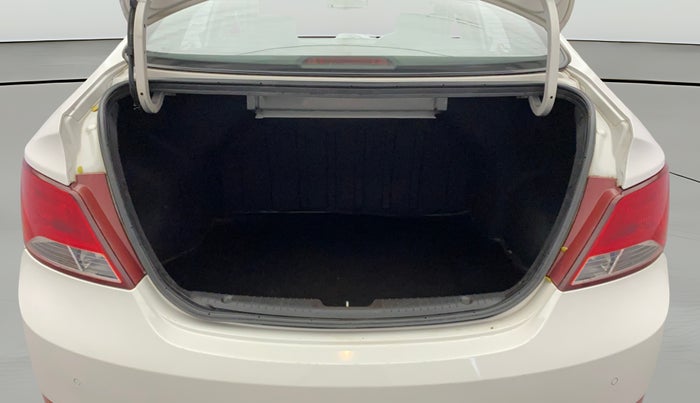 2016 Hyundai Verna 1.6 VTVT SX, Petrol, Manual, 98,255 km, Boot Open Zoomed View