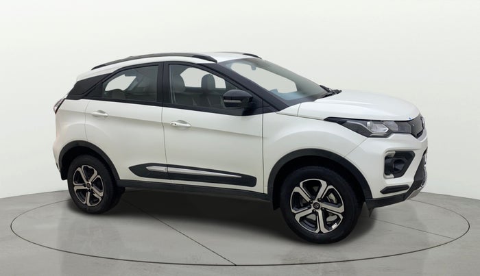 2023 Tata NEXON XZA PLUS PETROL, Petrol, Automatic, 9,177 km, Right Front Diagonal