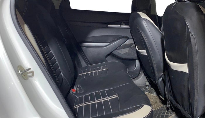 2020 KIA SELTOS HTE 1.5 DIESEL, Diesel, Manual, 74,186 km, Right Side Rear Door Cabin