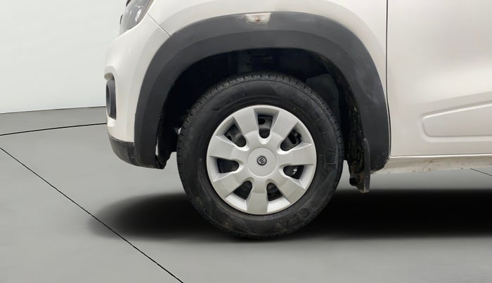 2017 Renault Kwid RXT 1.0 AMT (O), Petrol, Automatic, 28,074 km, Left Front Wheel