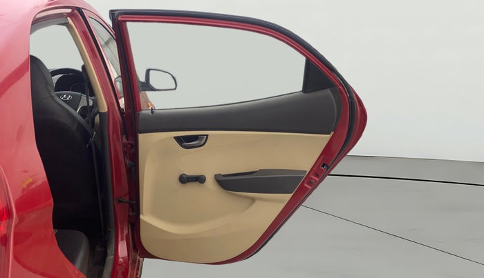 2017 Hyundai Eon SPORTZ, Petrol, Manual, 16,551 km, RHS Rear Door