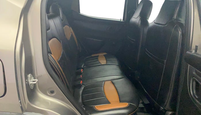 2017 Renault Kwid RXT 1.0 AMT (O), Petrol, Automatic, 31,419 km, Right Side Rear Door Cabin